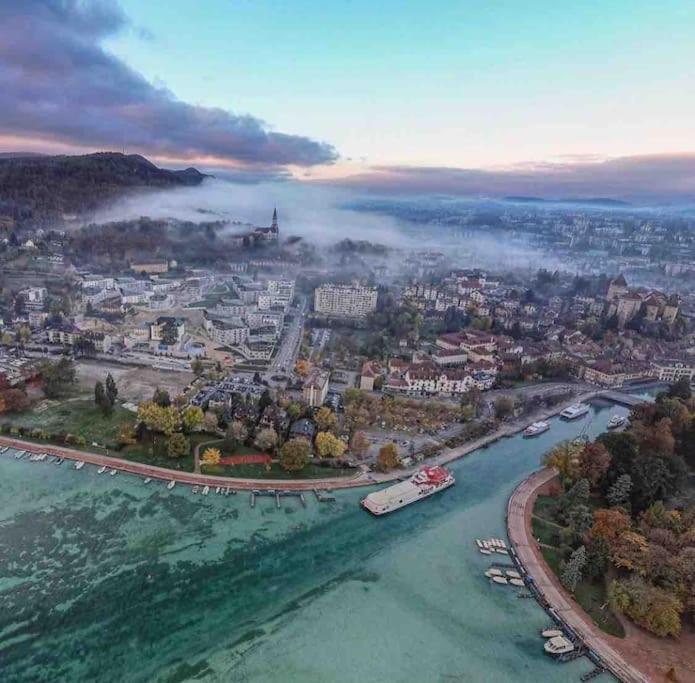 Le Panorama - Vue Lac Et Montagne Avec Parking Annecy Eksteriør bilde